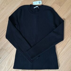 Abercrombie & Fitch ribbed long sleeve top ~ size medium black
